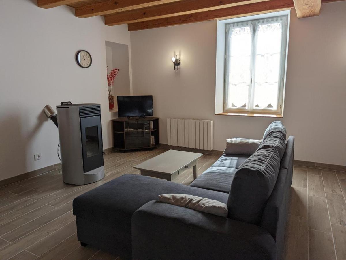 Maison Lumineuse Avec Cour Privative, Proche Sites Culturels, Tout Confort, Equipe Bebe, Wifi Inclus - Fr-1-653-98 Puyreaux Εξωτερικό φωτογραφία