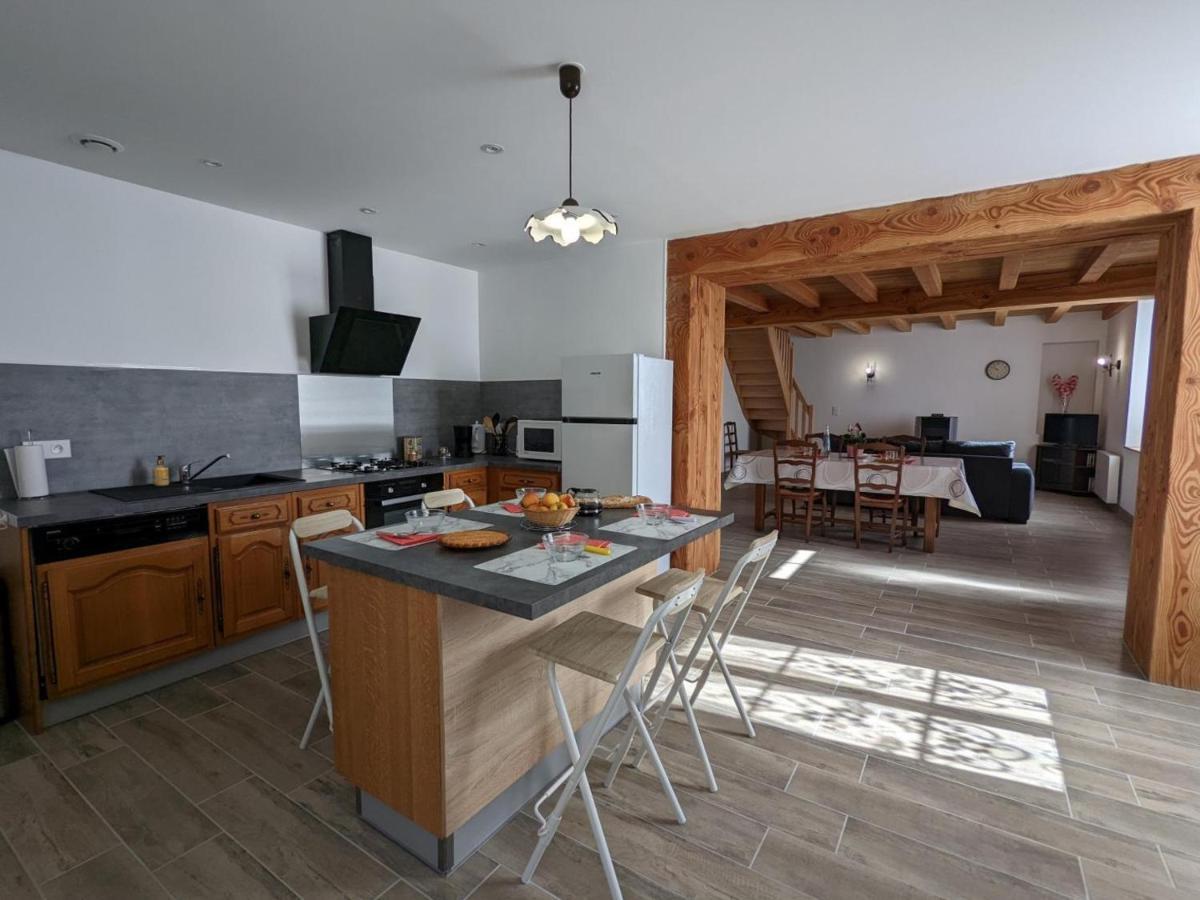 Maison Lumineuse Avec Cour Privative, Proche Sites Culturels, Tout Confort, Equipe Bebe, Wifi Inclus - Fr-1-653-98 Puyreaux Εξωτερικό φωτογραφία